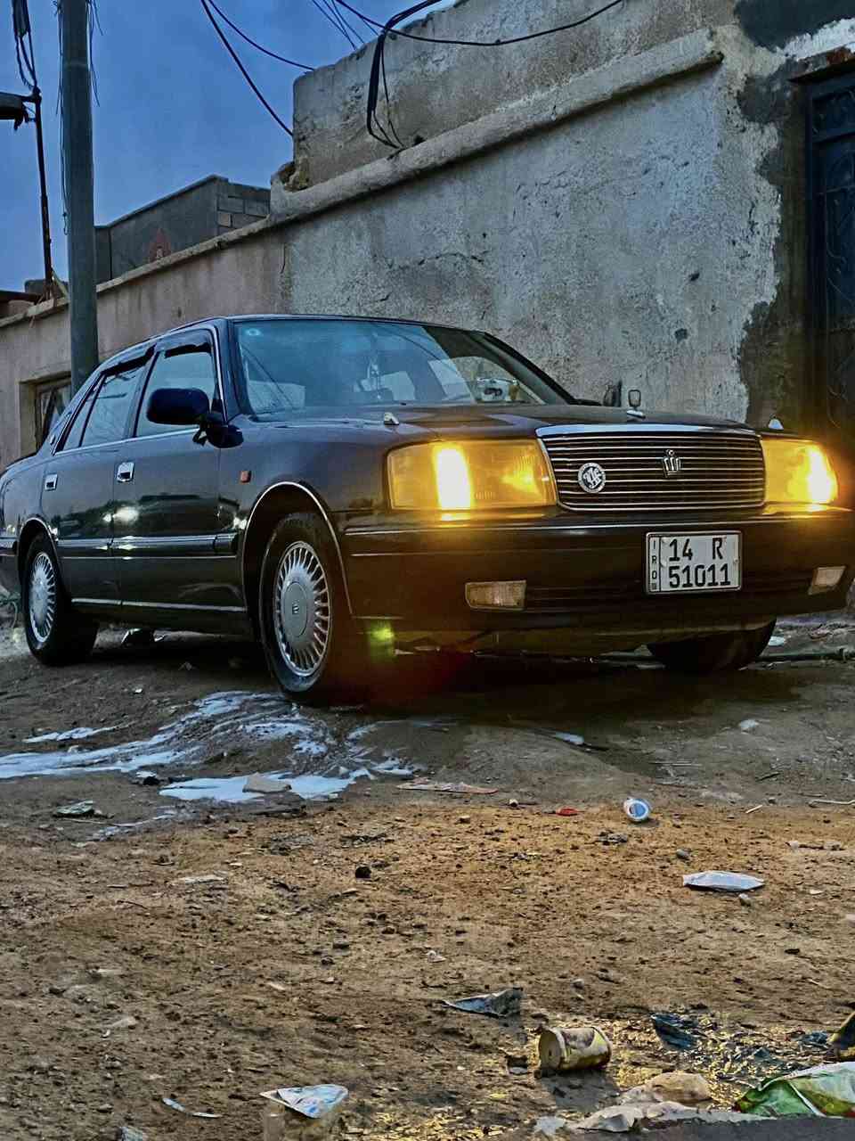 يالله سلام عليكم سياره تكم للبيع  مكينه فيفيتي3000موديل2000فول موصفات رقم بصره هزه تحويل ثاني يوم***********
