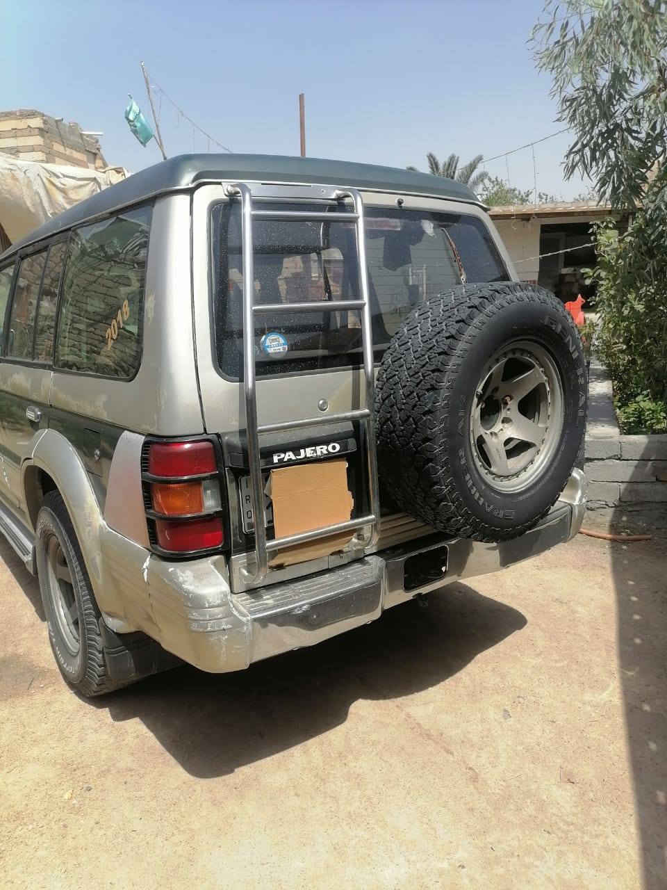 السلام عليكم باجيروللبيع موديل ١٩٩٢رقم انكليزي سنوية لغاية تلاثين سيارة بئسمي كير ومحرك بلاد السعر ٤٣ بيع أومراوس  مكان السيارة البصرة رقم الهاتف *********** المدينة, البصرة
