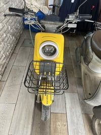 دراجه شحن آر تسعة للبيع مكفول كل نقص مابي بعدة جديد هاتف ٠٧٧٠٣٧٦٦٩٥٢