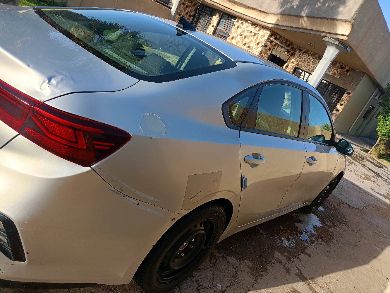 سلام عليكم فورتي 2019 نص فول كير cvt محرك مجفت وكاله كفاله تبريد ثلج جديد تخم تاير صدر جديد حادث جاملغ خلفي بدون دواخل ماشية 225 الف 
*********** 
مكاني بغداد  محمودية
سعر 123$ وبيها مجال للشراي