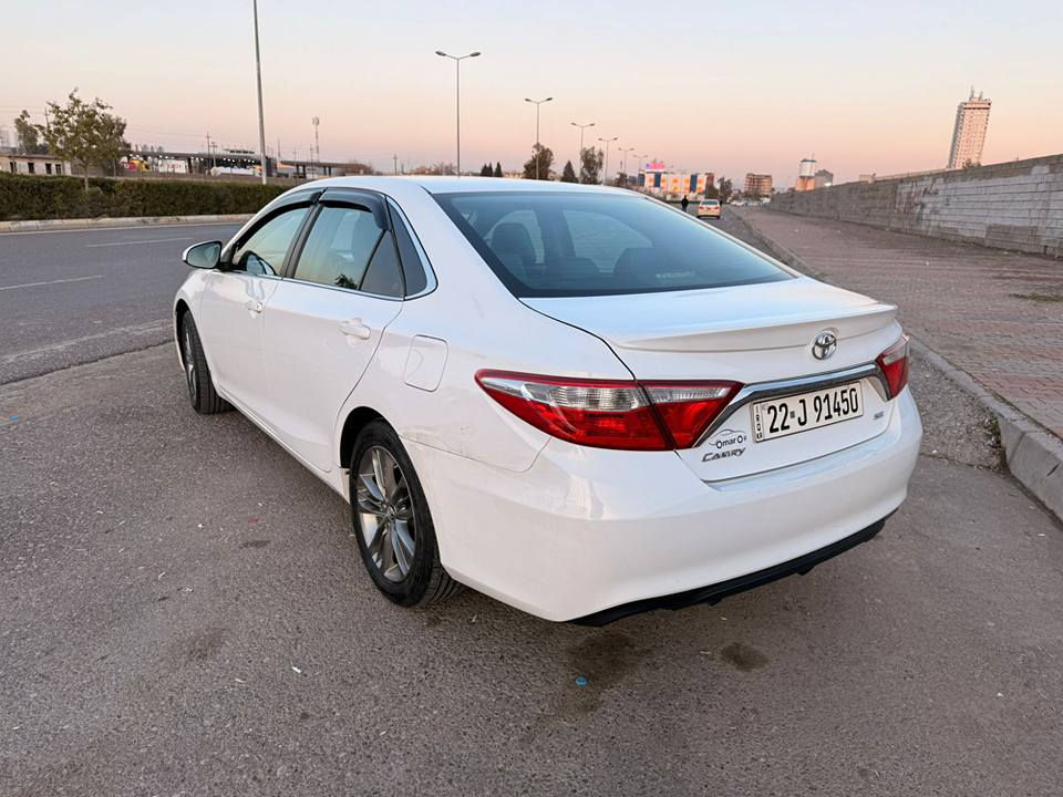 كامري 2017 se v4 امريكي بيه ٣ قطع صبغ بنيد و جاملغ و باب بيه اشويه داخل  محرك مفتوح بسبب كاسكيت سياره جدا حلوه و نضيفه السعر 158 وبي مجال للطيبين مكاني اربيل واتساب *********** أربيل, العراق
