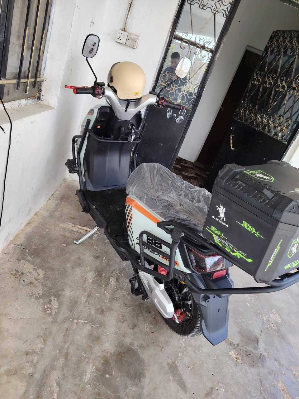 مطور شحن لبيع بعدو ما ماشي زيرو موديل ٢٠٢٦مليون وخمسميه


**إذا كنت صاحب هذا الإعلان وتريد حذفه لأي سبب، رجاءا أرسل رسالة إلى الدعم الفني**