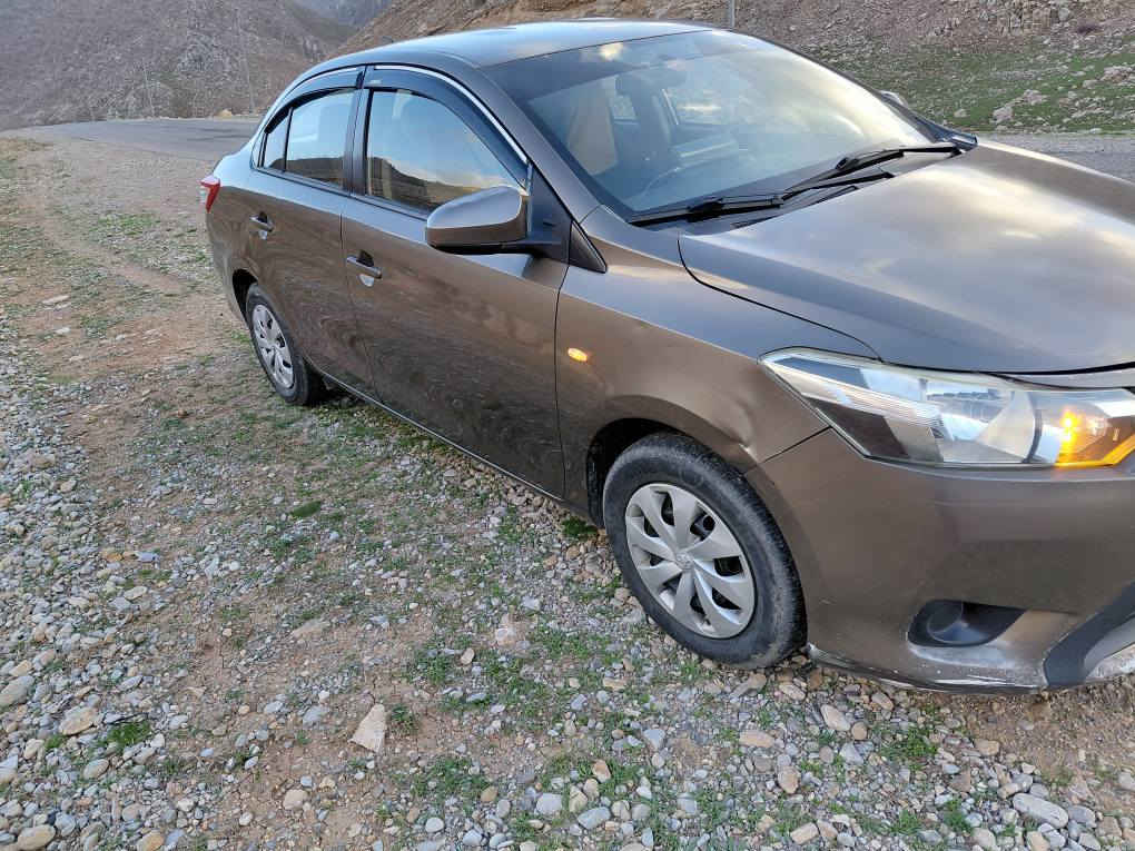 🔹تۆیۆتا یارس خلیجى 2016 
🔹مەکینە گەورە -1,5  
🔹رەقەم و سەنەوی نوێیە ……..
🔹رۆیشتن ٢٥٠ هەزار کم ……..
وينه ى سؤنه ركه م داناوه 

نرخ ( ١٠٥ ) وەرەقە أربيل, العراق


**إذا كنت صاحب هذا الإعلان وتريد حذفه لأي سبب، رجاءا أرسل رسالة إلى الدعم الفني**