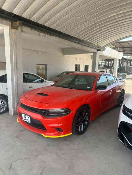 السلام عليكم
موديل 2022
الون مميز برتقالي 🍊
حادتها وتفصيلها بل منشرو
بدون يرباك
حادث خفيف 
السعر 225$
استفسار عن السياره عن هذه الرقم ***********
مكان السياره بغداد
