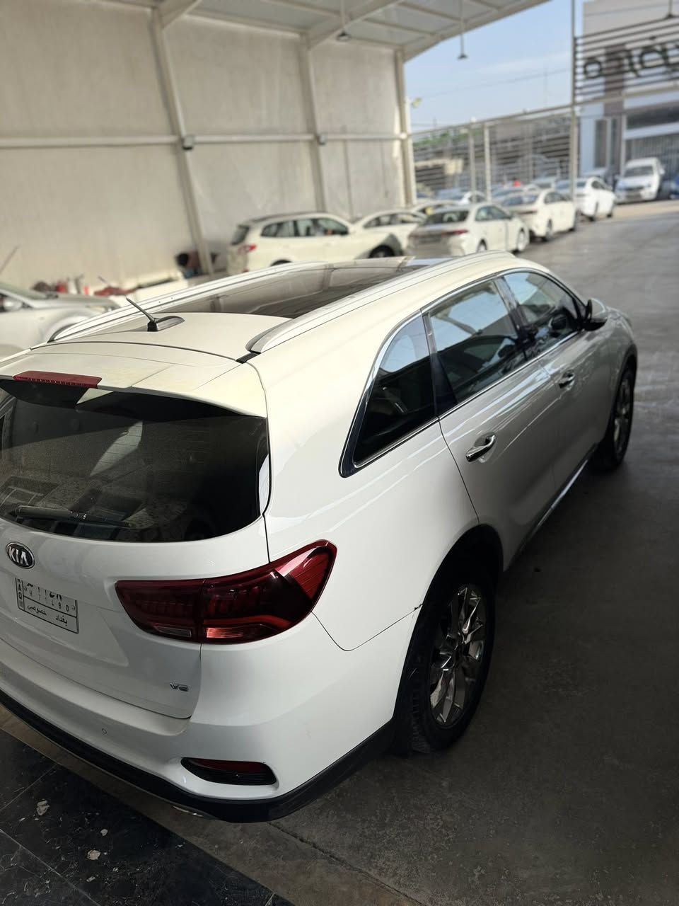 SORANTO 2020
السلام عليكم 
سورنتو 2020 فول مواصفات بانوراما و جلد و بصمة ومعروفه باقي المواصفات
كفالة عامه مكينة وگير و تبريد ما عدا بارد صغير كلش بالجاملغ الخلفي الايمن 
ماشية: 100 الف قابل للزياده
للأستفسار اكثر  : ***********
