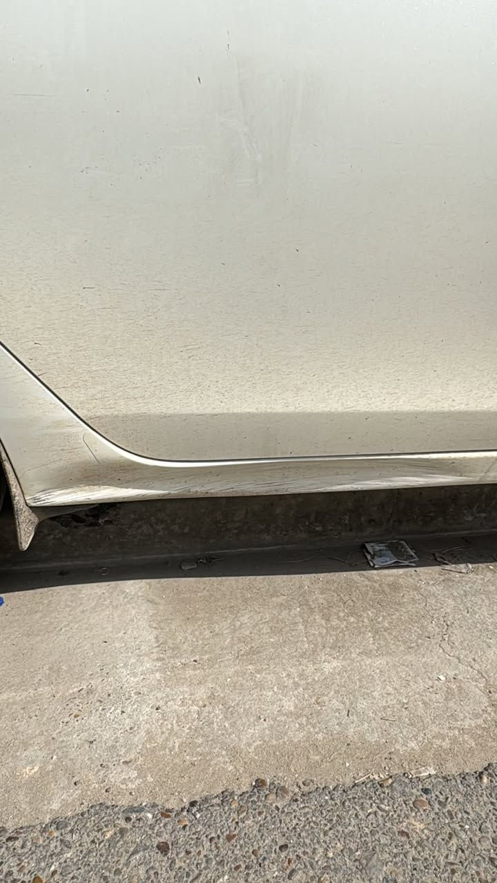 السلام عليكم سنترا 2025 ماشيه زيرو بيها بس هاي الملاحظه الي كدامكم بالصوره
رقم اربيل الدوالي الجديد

موصفات 

شاشه 

فتحت سقف

تحكم ستيرن

كامره خلفيه

ويل كب حجم 16

مانع انزلاق

داخل لونين 

مكينه 1600

تبريد خلفي

يدات نيكل

مري كهرباء 

Eco

لايت مطور 

مكان السياره بغداد العطيفيه
السعر 130  

للستفسار خاص

***********📞☎️
