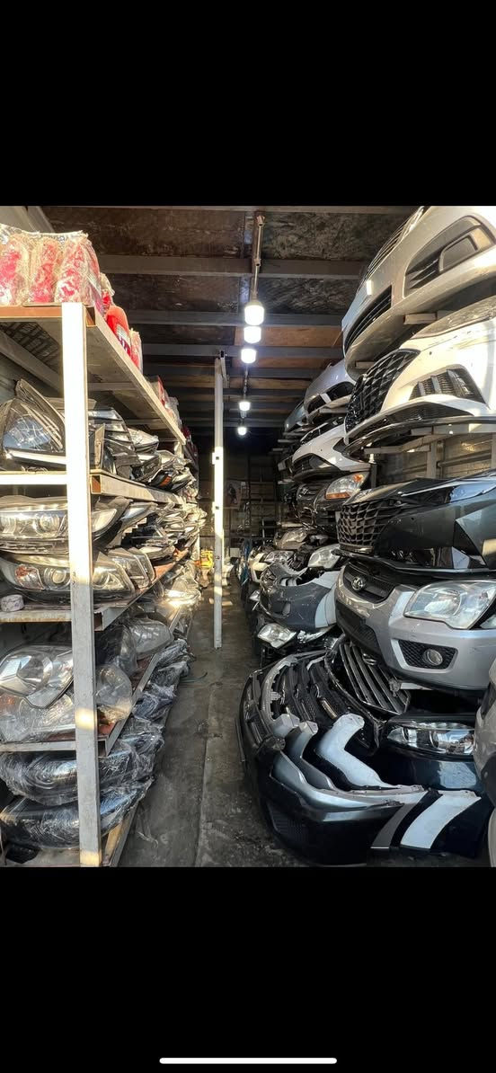 سلام عليكم تعلن محلات سجاد العراقي لتجارة قطع غيار السبورتج والتوسان

عن وصول حاوية فقط سبورتاج +توسان من كوريا الجنوبية 🇰🇷🇰🇷

يتوفر لدينا كل ماتحتاجة من قطع غيار السبورتج والتوسان
باب - بنيد - ربع -بدنة -جاملغ -لايت -بكلايت -دشبول 

بأنسب الأسعار وبسعر الجملة 

العنوان الفرع الأول 
بغداد الطالبية مجاور شركة البيت الصيني 
______________________
الفرع الثاني 
بغداد الطالبية مجاور مستشفى مارينا 🇰🇷🇰🇷🇰🇷🚚

☎️📞
***********
***********
 غير متواجد على الفيس لا تترد في الاتصال وسوف نكون في خدمتكم***********📞
