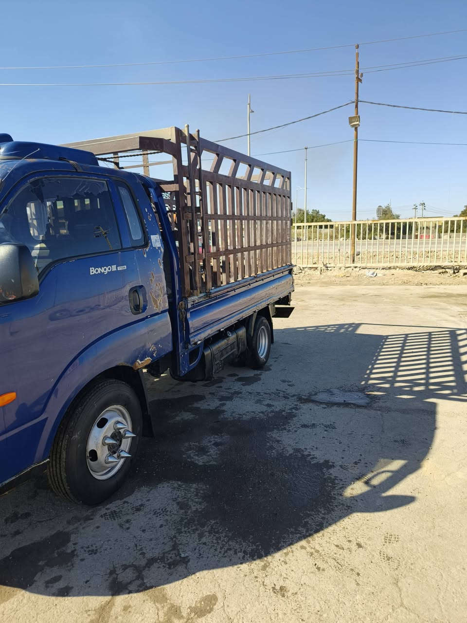 كيه فحل رقم انگليزي  /موديل 2009/سياره متخسر عليه الف تانكي محور ميه وعشرين سعر90/رقم ***********/سنوي 30
