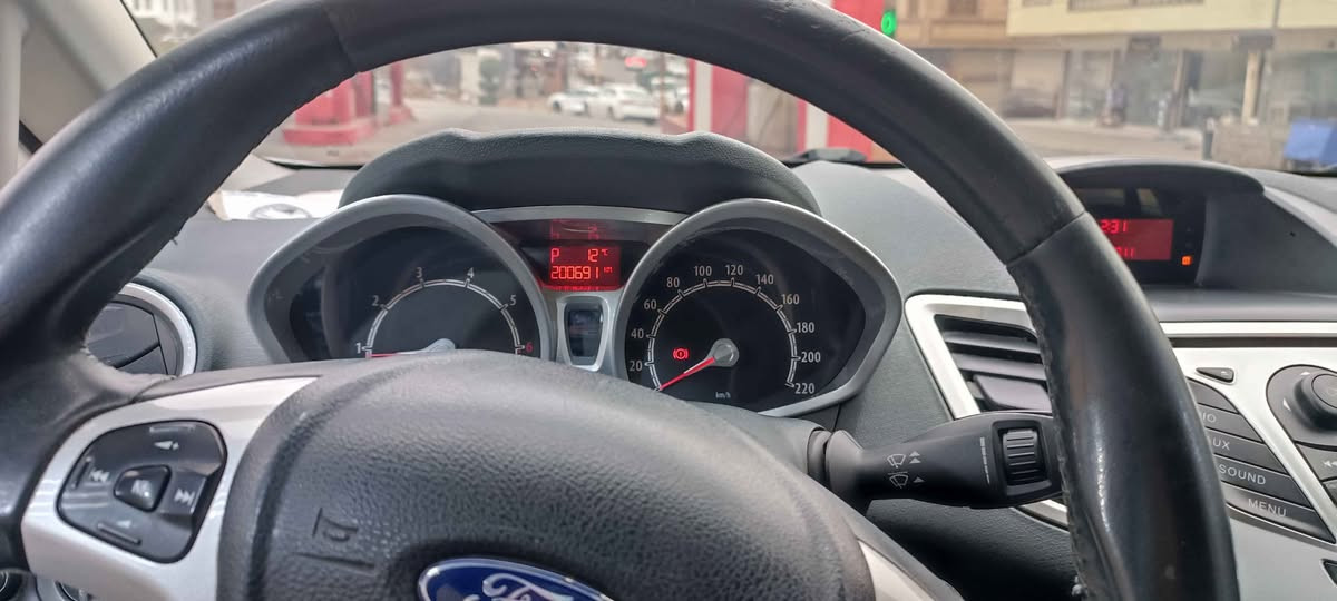 هيج بارجةكي سبوغي نية تةنها لة جاملغي دواوة قوپاويةكي هةية شوين هةولير شورش 
ژمارةي خاوةن *********** Singapore
