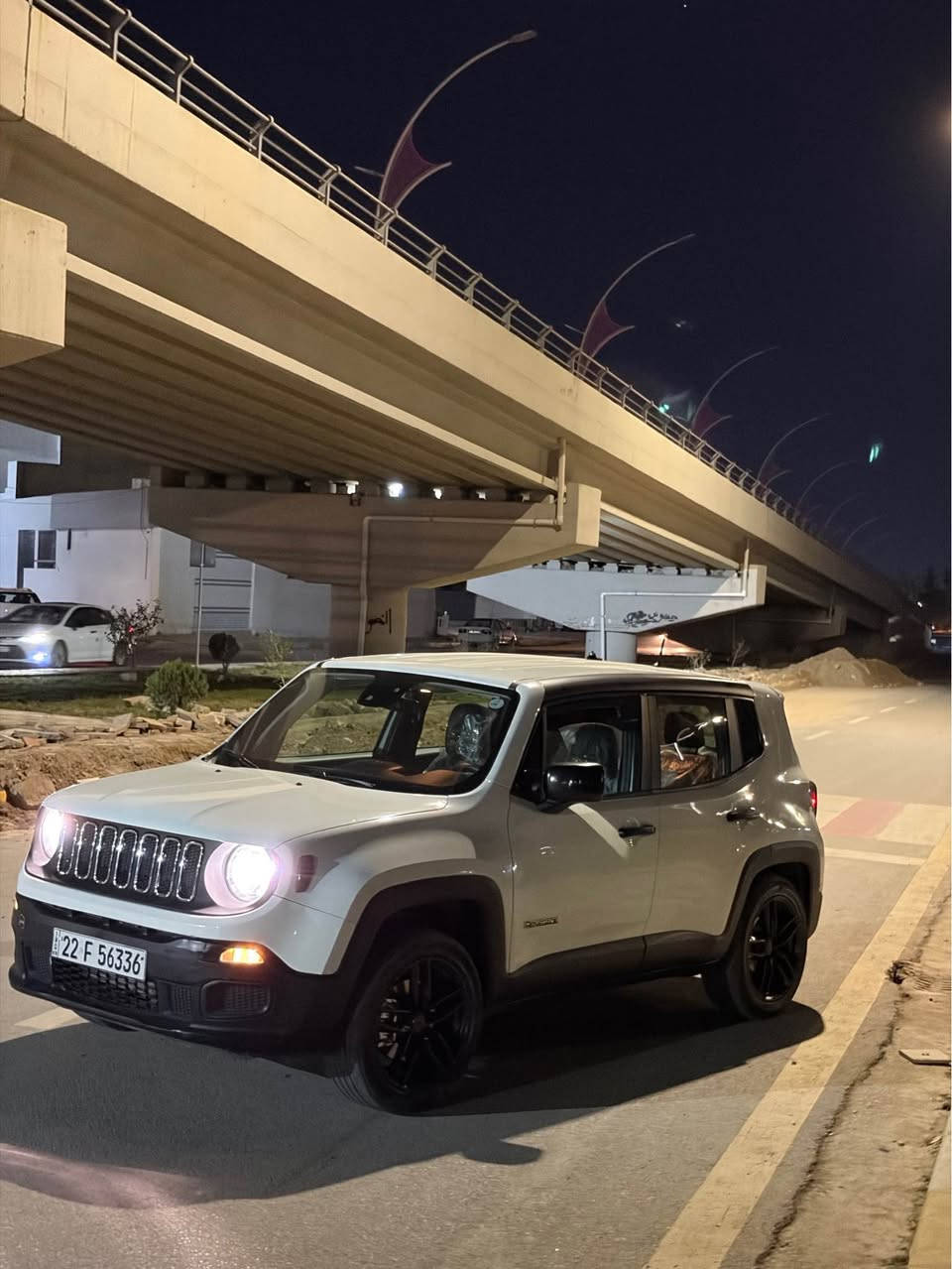 سلام عليكم 
جيب رنكيد 
الموديل :2018
سنويه 2029
رقم:جديد 
كابون:بانزين
تحويل:بشرط 
سياره بدون أي نقص 
الحدث:جاملغ خلفي صبغ 
تعديل: أوبي مكانين بارد 
ورقت فحص موجود بل صور 
ماشي :98im
يرهم بيع أو مراوس 
سعر :122بي مجال 
مكان سياره كركوك 
رقم هاتف *********** كركوك, العراق
