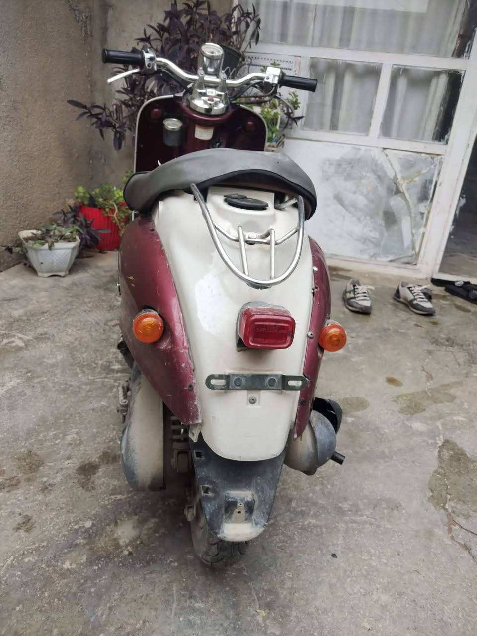 دراجة یاماها عبدالحلیم  200الف***********
