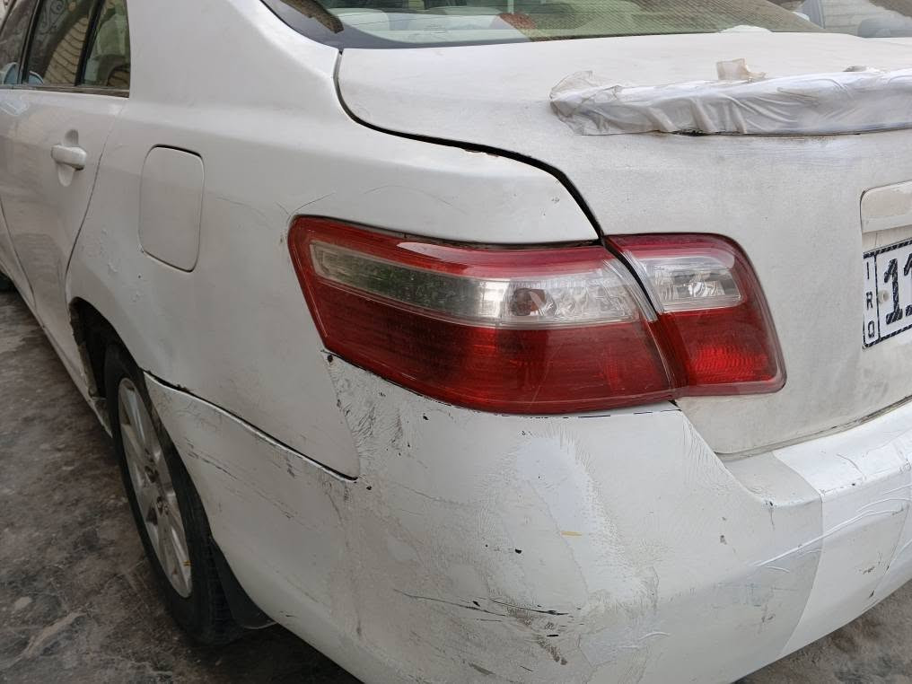 تيوتا كامري وارد امريكي 
محرك وگير جدد وارد ياباني
سيارة جاهزة لون ابيض
ضررها جاملغ خلفي 
السعر 85رقم الهاتف *********** متواجد واتساب واتصال
غرفة السيارة حيل نظيفة
ابيعها حزام صبغ الفلوجة, الأنبار
