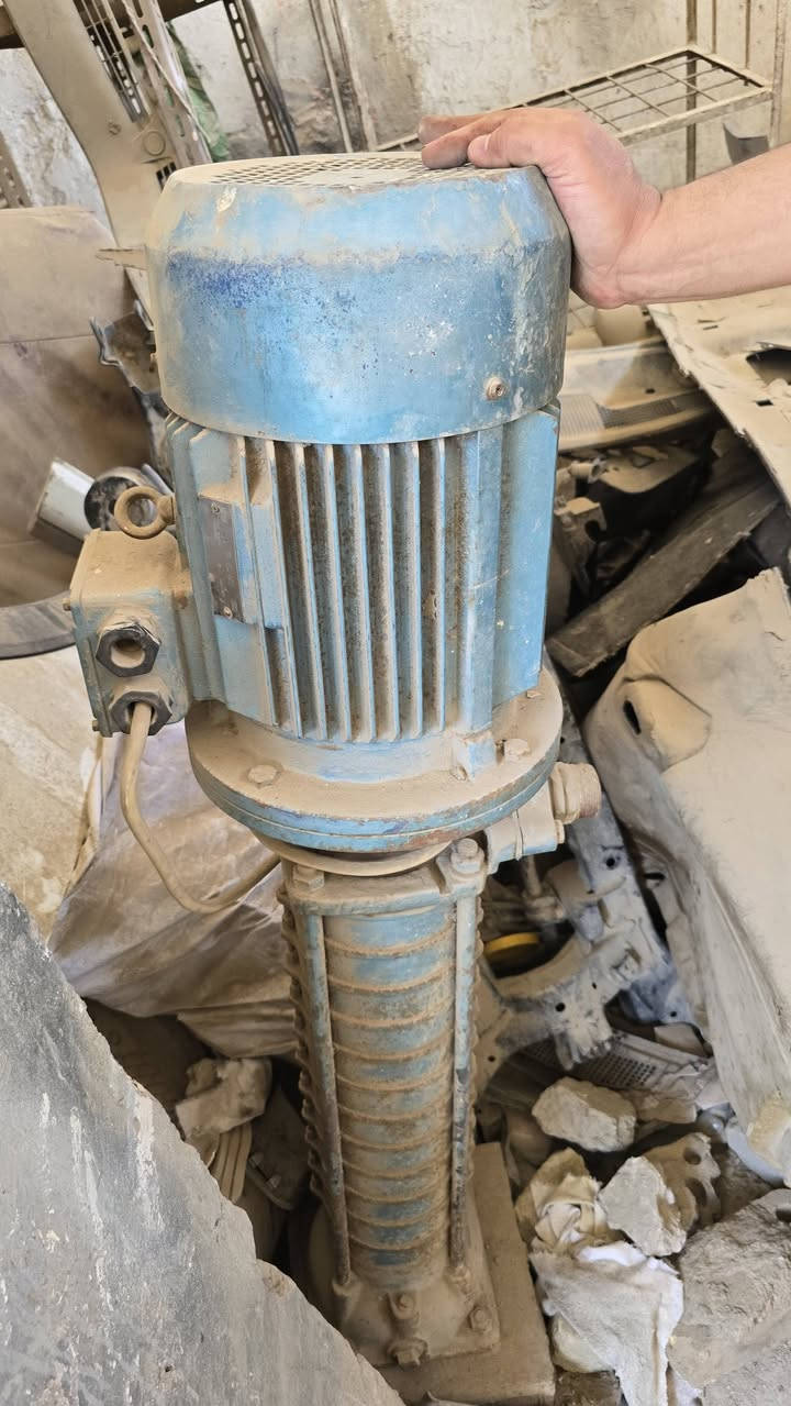 مضخة غسل من نوع Grundfos الأمريكية
13 بشارة 
حجم البوري دخول وخروج 1 أنج
2900 دورة بالدقيقة . 
كهرباء ثري فيز
بدون تصليح . 
يغذي 4 صوندات قياس 3/4
مرة وحدة بنفس القوة مع غلق الراجع 
السعر 3 مليون وربع وبي مجال


**إذا كنت صاحب هذا الإعلان وتريد حذفه لأي سبب، رجاءا أرسل رسالة إلى الدعم الفني**