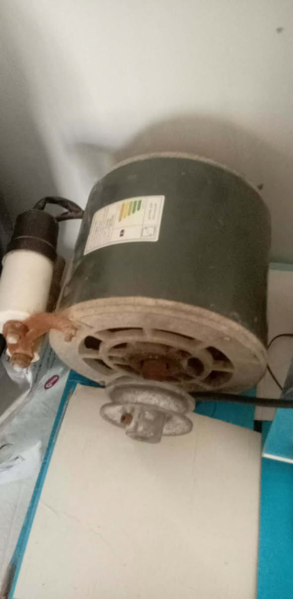 غراض بيت للبيع في الديوانية  قرب مجسر النجف
ماطور ماي... اثنين كراسي من تخم كنتور ابو 3 باب  مبردة سنك متر ونص
ماطور غسيل فارة


**إذا كنت صاحب هذا الإعلان وتريد حذفه لأي سبب، رجاءا أرسل رسالة إلى الدعم الفني**