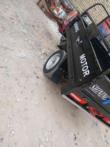 سلام عليكم  ستوته البيع كفاله مديل 25 اوراق اصولي بس بدون كمرك سعر2300 وبيهه مجال شي قليل مكان بغداد  حنصر رقمي***********
