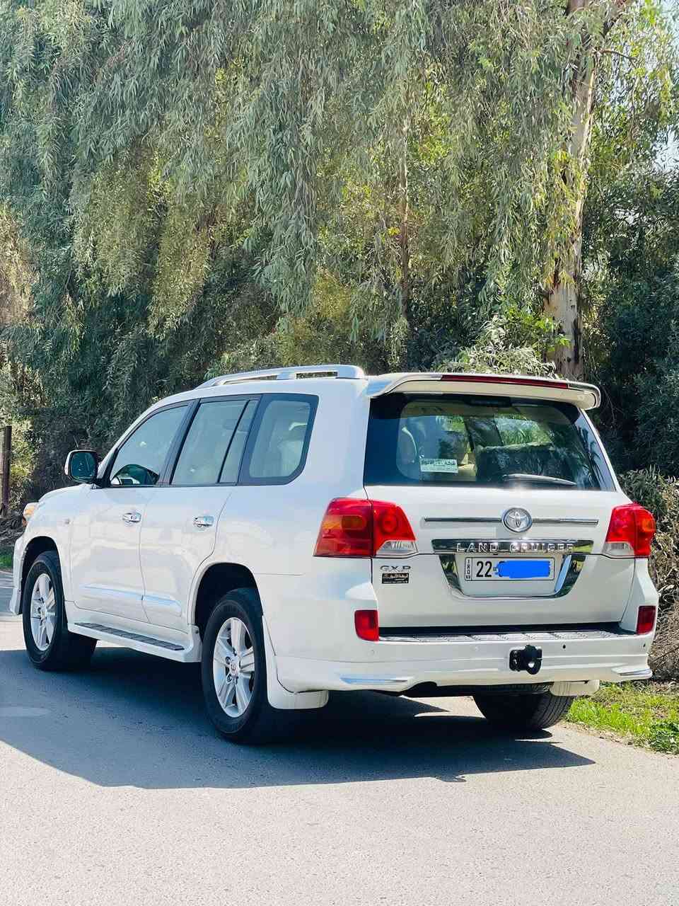 يالله السلام عليكم للبيع 

لاندكروزر 2010 بريم اصل مكفوله كفاله عامه

فتحه سقف

بصمه 
بصمه ابواب
ديفدي بل قماره
ثلاجه
تحكم ستيرن
3 قطع تبريد
اشاير مري
محرك 6 سلندر

كير ومحرك وصدر وتايرات وتبريد كله جاهز

ماشيه 180 الف 

السعر 290 مكفوله كفاله عامه

العنوان بغداد الصابيات قرب جسر الدوار مال مرور التاجي

***********
