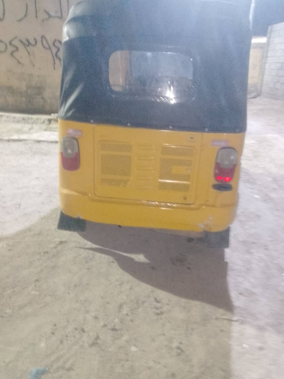 سلام عليكم شباب تكتك موديل 18للبيع  السعر 2800 وبيه مجال بسيط  *********** 
مكلف بل نشر
