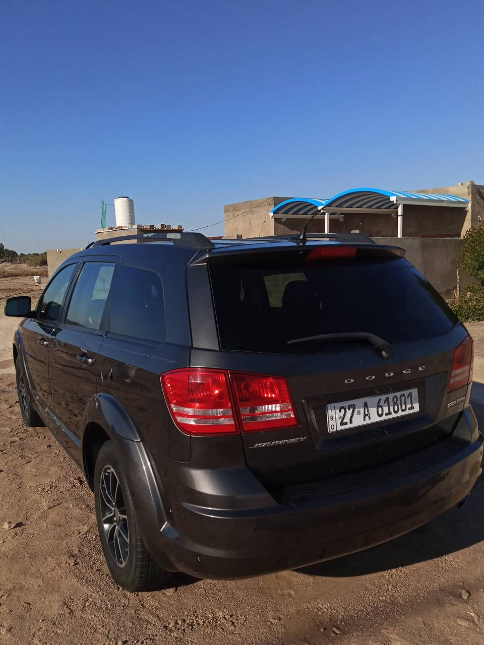 دوج جورني للبيع. أو مراوس بسورنتو حسب القناعه. 🧡
موديل: 2017
وراد: أمريكي
7راكب
بصمه. 
مثبت سرعة. 
كامره خلفي. 
شاشه لمس صغيره. 
تحكم ستيرن. 
لايت منضومة زنون كامل. 
أنارة ترحيب. 
تبريد+تدفئه. 
كهربائيات كله شغاله. 
المكينه برغي مامفتوح بيه. 
حداديه +مكينه+كير. خير من الله. 
سياره حادثه بسيط بل بجم. وغراضه نفسيته مرجعينه. 
يعني حادثه جداً بسيط. 
سياره بأسمي مشروع وطني. رقم انكليزي.
 هزه وسنويه. كله جديد. 
سياره أستخدام شخصي. 
المكان: ناصريه 
سعر المطلوب:( 130)وبيه مجال. 🧡
للأستفسار أكثر على الرقم.(***********)
