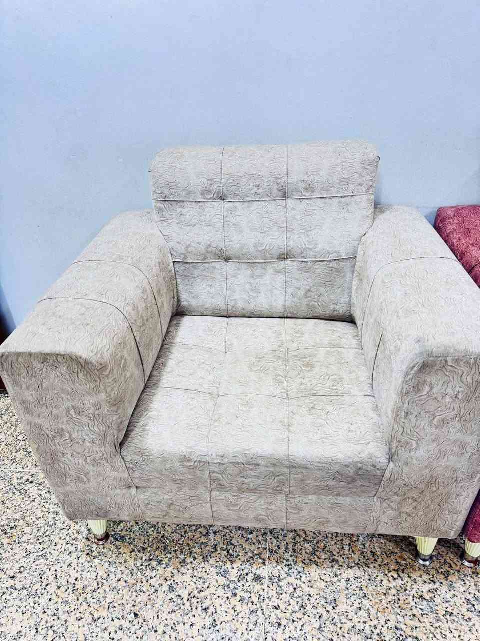 تخم ١٠ مقاعد جدا نضيف ضرر بسيط بي مكان الدوره السعر 175


**إذا كنت صاحب هذا الإعلان وتريد حذفه لأي سبب، رجاءا أرسل رسالة إلى الدعم الفني**