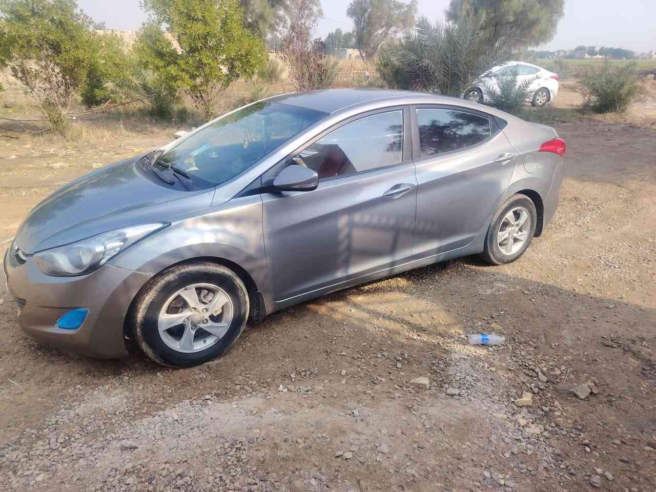 سلام عليكم النترا خليجي 2013 السعر 108 وبيه مجال رقم مثنئ بسمي شوكت مايعجبك داور بيه باب وجاملق بدون عابر شرط تخم تاير حداديه 90) 100 المكان قضاء الهلال رقم ***********
