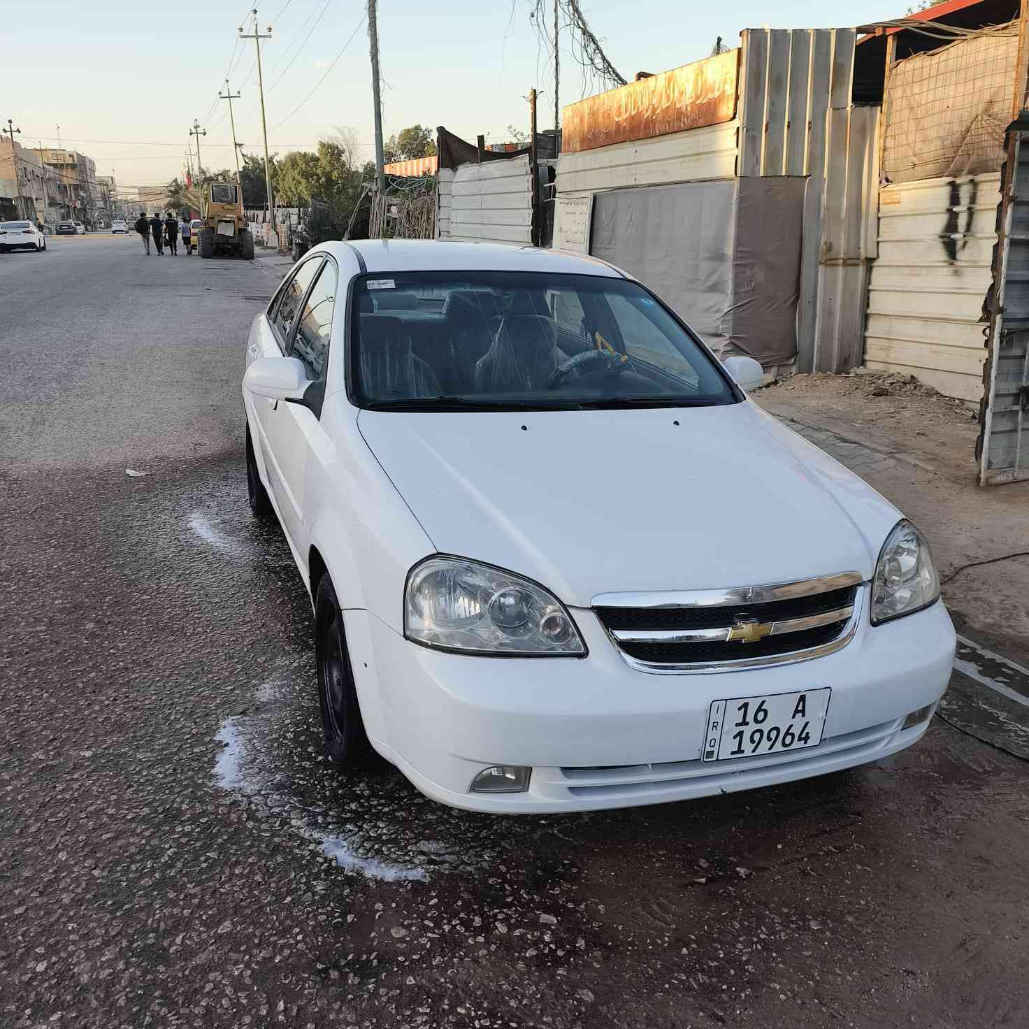 سلام عليكم اوبتر مديل 2010 
مواصفات مكينه 1600 
كير مكفول تبريد شغال
سنويه باسمي رقم نكليزي قادسيه
سياره مكفولة بس قطعه وحده باب العبري
السعر 78  وبيه مجال مكان نجف 
***********
