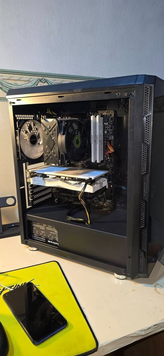 Ryzen 5 5600x 
M.B MSI X370 GAMING PRO 
Gpu  whit RGB RX 580 8GB 
RAM 16GB 3600mhz 
Nvme 256 GB 
 HDD 500GB 
Powe supply 600w axtrom كركوك, العراق


**إذا كنت صاحب هذا الإعلان وتريد حذفه لأي سبب، رجاءا أرسل رسالة إلى الدعم الفني**