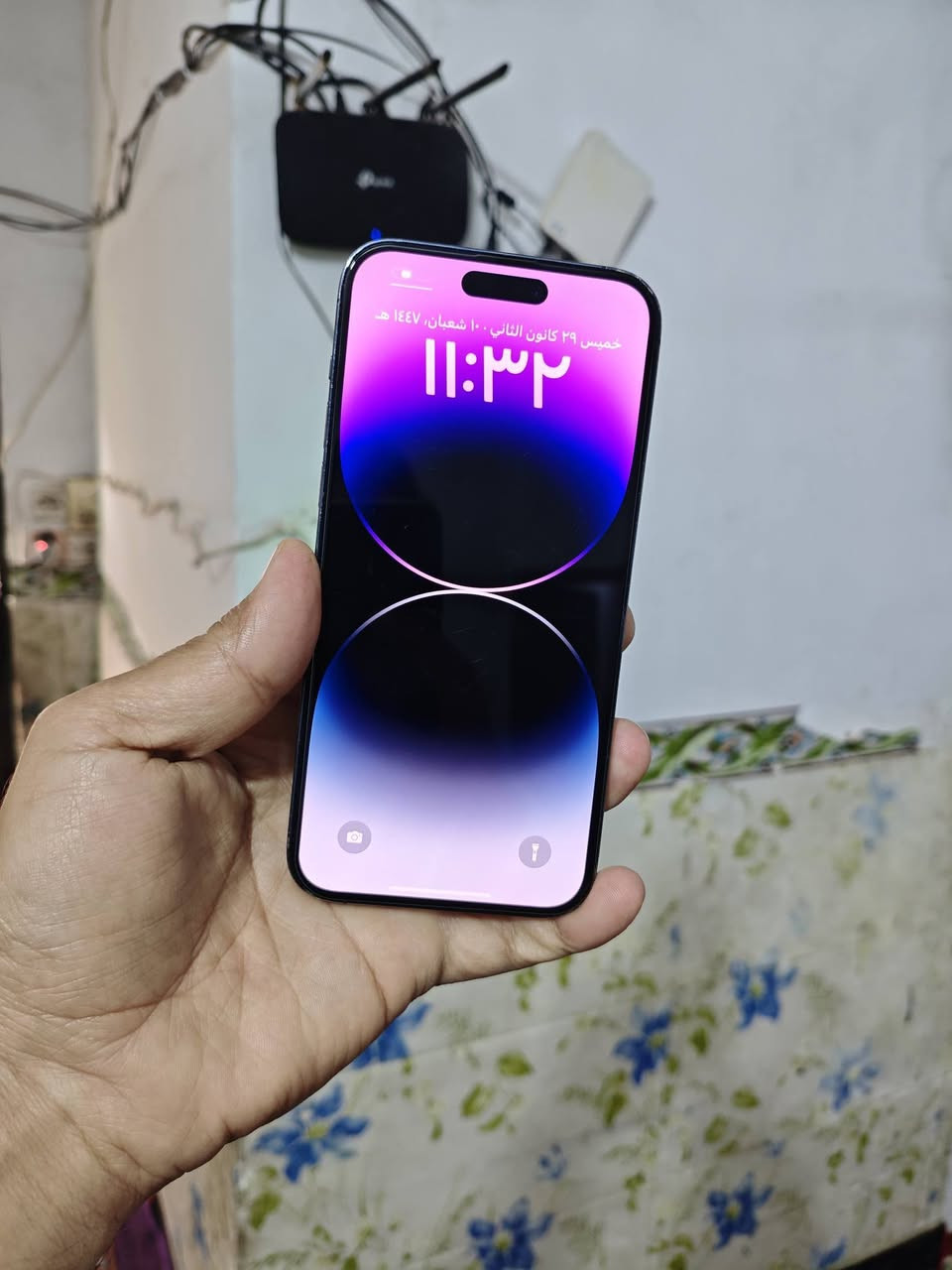 سلام عليكم حبايب اي فون ١٤ برو ماكس شرق الاوسط جهاز مابي خلل وضمان شهر شاشا اصليه من   ذاكرى ٢٥٦ بطاريه ١٠٠  جديده اصليه السعر ٦٢٥  مع الضمان شهر ولا غلطه مايصرف شحن مال جناي الديوانية ***********
