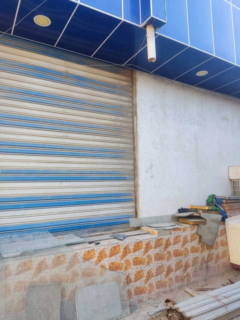 السَلآْم عَلْيُكّمٌ وٍرٍحَمُةّ الله وٍبُرٍكآتُهْ
عماره للبيع گرمه بني سعيد ركن طابو صرف 
تتكون من شقق عدد 2 ومحلات عدد 3 ومجمع طبي متكامل حالياً بيها دكاتره سوريين 

مساحه 250م

البناء طابوك السقف كونكريت البناء حديث

نستقبل كافة العروض سوك شيوخ وگرمه بني سعيد 

مراسله 📩 الصفحه او الاتصال 📞 على رقمي التالي ***********
