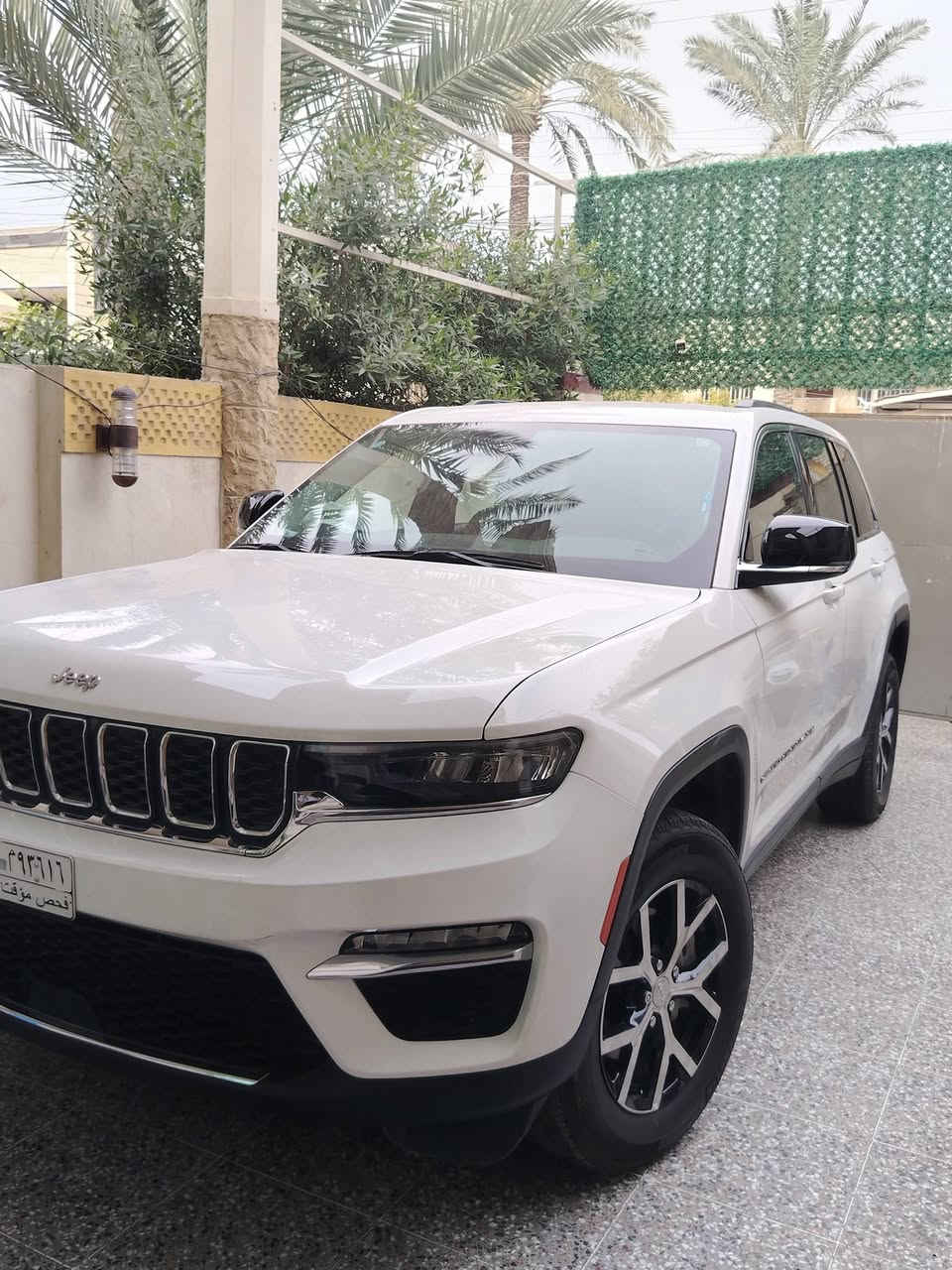 سلام عليكم للبيع فقط
جيب جراند شيروكي 2023 زيرو دخول جديد
وارد أمريكي محرك 3600 6سلندر
فئة لمتدد فل عدا البانوراما
سياره كلين عدا طخة الخلفيه جدا بسيطه
الباقي كفاله عامه من اي شي
سياره جدا جديده دخول جديد
 بسمي مرقم بغداد حره مشروع وطني
ماشيه ١٦ الف ميل مشي امريكا
سياره فول ما مبين بالصور هوااااي مواصفات بيها

بغداد الجديدة
***********
سعر 370 قفل
مرقم ✅كامله لللاخير جاهزه سياره ونافضتها مبينه بالصور زلخ مابيها كلش نضيفه
