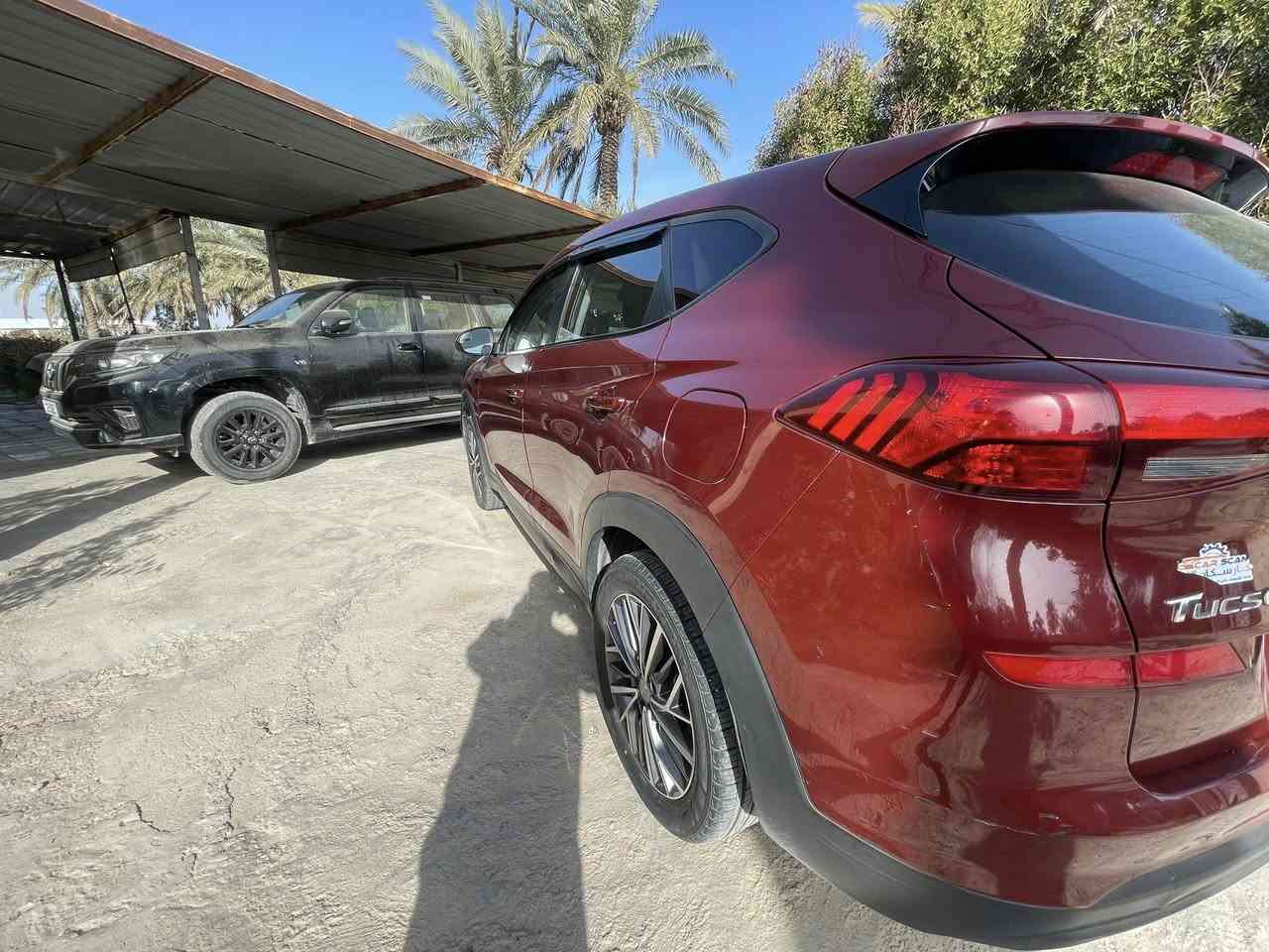 السلام عليكم
توسان موديل 2019 امريكي السياره جاهزه من كل النواحي مكينه كير تبريد تخم تاير صدر حداديه كل جاهز رقم بغداد الجديد وسنويه جديده بيه صبغ قطعه فقط الباقي كفاله عامه السياره مال جناي الف ما ذب عليه السعر152وبيه مجال الشراي 

***********متوفر وتساب
