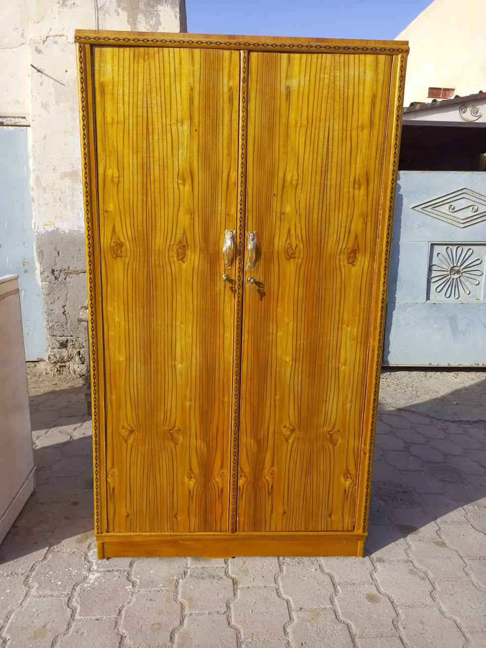 مكلف بالنشر السلام عليكم كنتورين درجه اولى تسكام قضاء الموفقيه مكاني الاستفسار 
‏‪0781 090 0895‬‏
