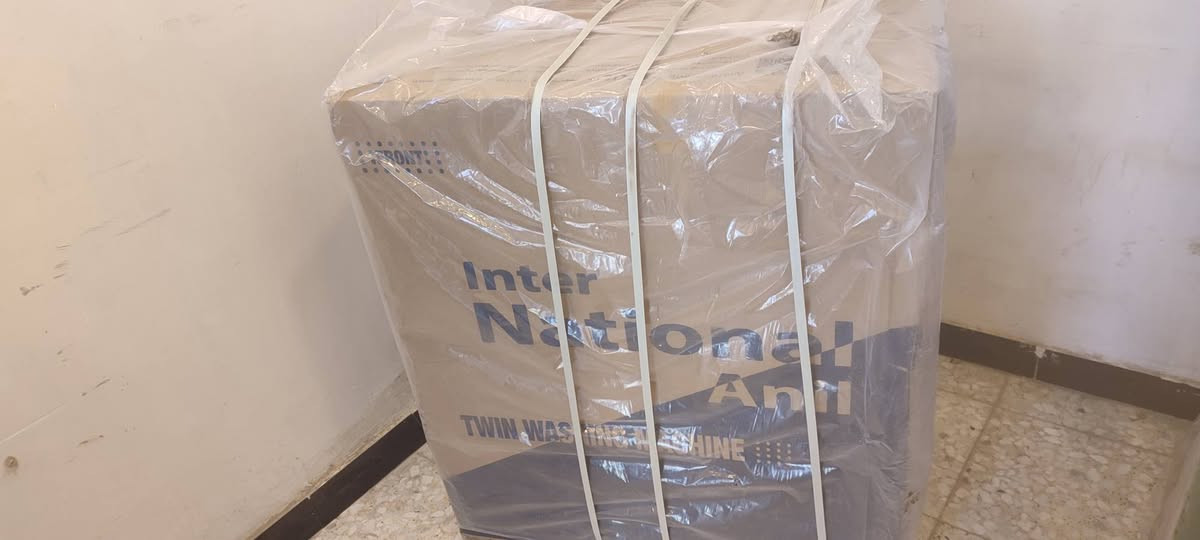 عندي ثلاجه توسوت بالكارتون مامفتوحه حجم ٢٦ السعر ٣٧٥ قفل بدون عمله للعلم ب٥٢٠ ماخذه وصل الشراء، موجود أجرت بيت وختلف عليه وعرضته
طباخ عشتار بالكارتون خمس عيون شوايه وجداحه وكلوب السعر ٤٠٠ قفل للعلم ب٥٢٠ ماخذه

غساله حوضين بال كارتون ما مفتوحه ودبل ماطور نحاس والسعر جوه السوك ١١٧٠ قفل بدون عمله للعلم
 ٢٣٠ ماخذه وصل الشراء، موجود

كلهن بيهن ضمان ماخذهن ووصل الشراء مالتهن 
***********
