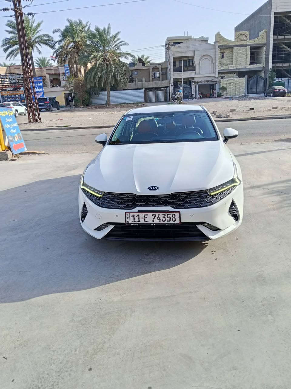 كي فايف للبيع موديل 2021 خليجي بيه قطعه وحده صبغ الباب الخلف العبري الوره والهلال بيه سونار مكينه 2000 دوش مكفوله مكينه كير تبريد كله شركه ومثل ماموضح بلصور المواصفات السعر 175$ وبيه مجال الستفسار الاتصال على الرقم ***********
