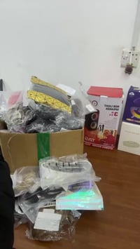 شلعة باروكات • ٤٠ قطعة • مشكل