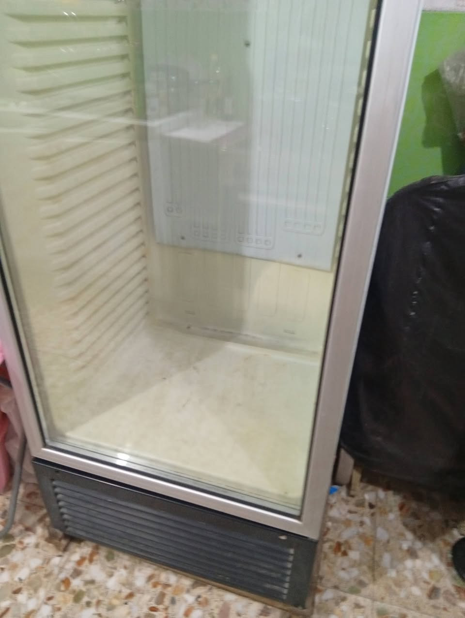 عارضة للبيع بيها خمس رفوف الحجم الكبير السعر ٤٠٠ العنوان حلة .مركز المدينه


**إذا كنت صاحب هذا الإعلان وتريد حذفه لأي سبب، رجاءا أرسل رسالة إلى الدعم الفني**
