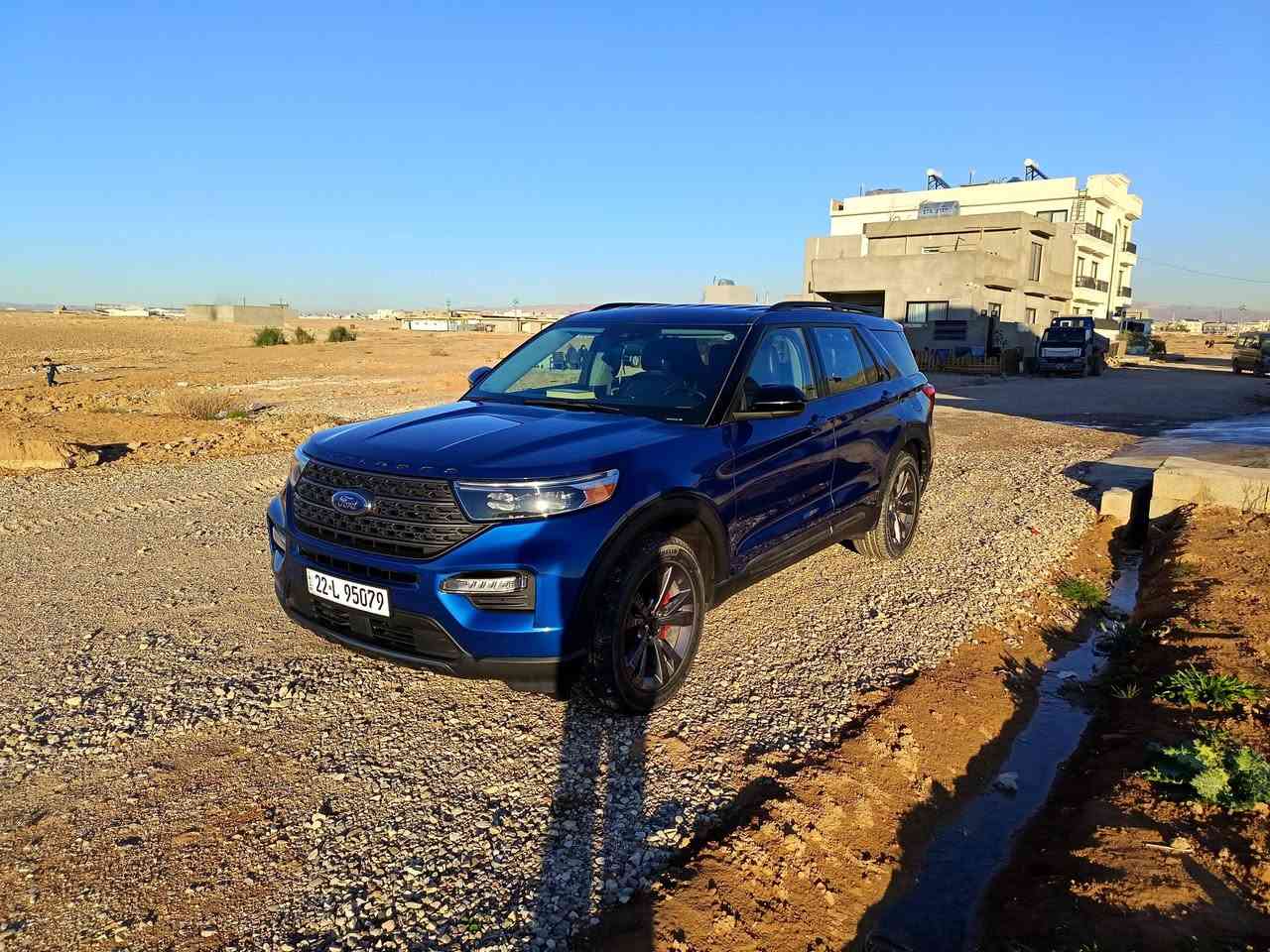 السلام عليكم. فورد اكس بلوره 2023 وارد امريكي محرك 2.3 تيربو اربع سلندر اقتصادي وتسارع بنفس الوقت سياره ماشيه ٩٧ الف فول عدا بانوراما سياره بجم كبس فقط حادث خلفي صبغ صندوق وجاملغ جهه سايق خلفي سياره بجم كبس سياره خير من الله سعر المطلوب .  219 وبيها مجال لطيبين سياره رقم اربيل ب اسمي متواجد ب موصل وايضا ممكن تواجد في اربيل سنويه وهزه جديد ملاحظه سياره لونها ازرق كاربوني مو ازرق العادي مو مرغوب. رقم شاصي
1fMsk8dhxpga41380
رقم واتساب استفسار. ***********
