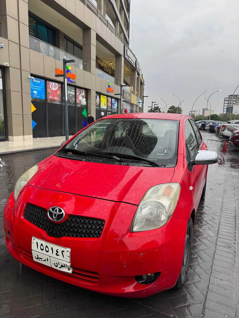 *********** whats up
يةك پارجة بوياغي هةية 
سةيارةكي بي مةسرةفة تايةي نوية أربيل, العراق
