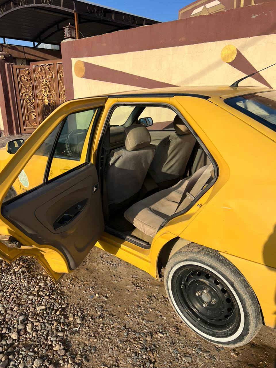 شيري 2010 السعر 26 
وبيها مجال محرك وكير قبل شهر شادهن جدد
تدفئه شغاله صدر جديد اربع تواير جدد كهربائيات كلها شغاله سياره بسمي تريد تحويل تريد وكاله سنويه لل2029 مكاني تكريت ***********
