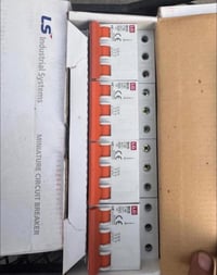 يتوفر منيجر ثلاثي بالة أصلي /٤٠ /٦٣ / ٨٠ /١٠٠ /١٢٥ امبير              ...