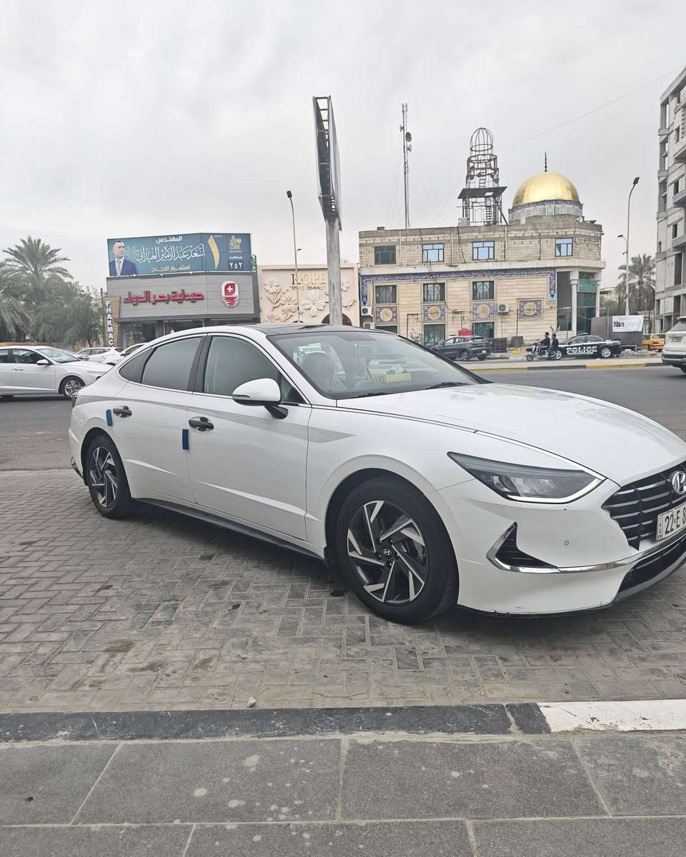 سوناتا 2023 خليجي رقم اربيل
كفالة ماشية 59 الف 
محرك 2500 mpi دوش 
فول مواصفات 
بصمه تشغيل عن بعد 
فتحة بنوراما 
دواخل عسلي 
بردات خلفية بلادي 
ويل حجم 18
رادار تنبيه
السعر 218 ورقة وبيها مجال
العنوان بصرة 
***********
