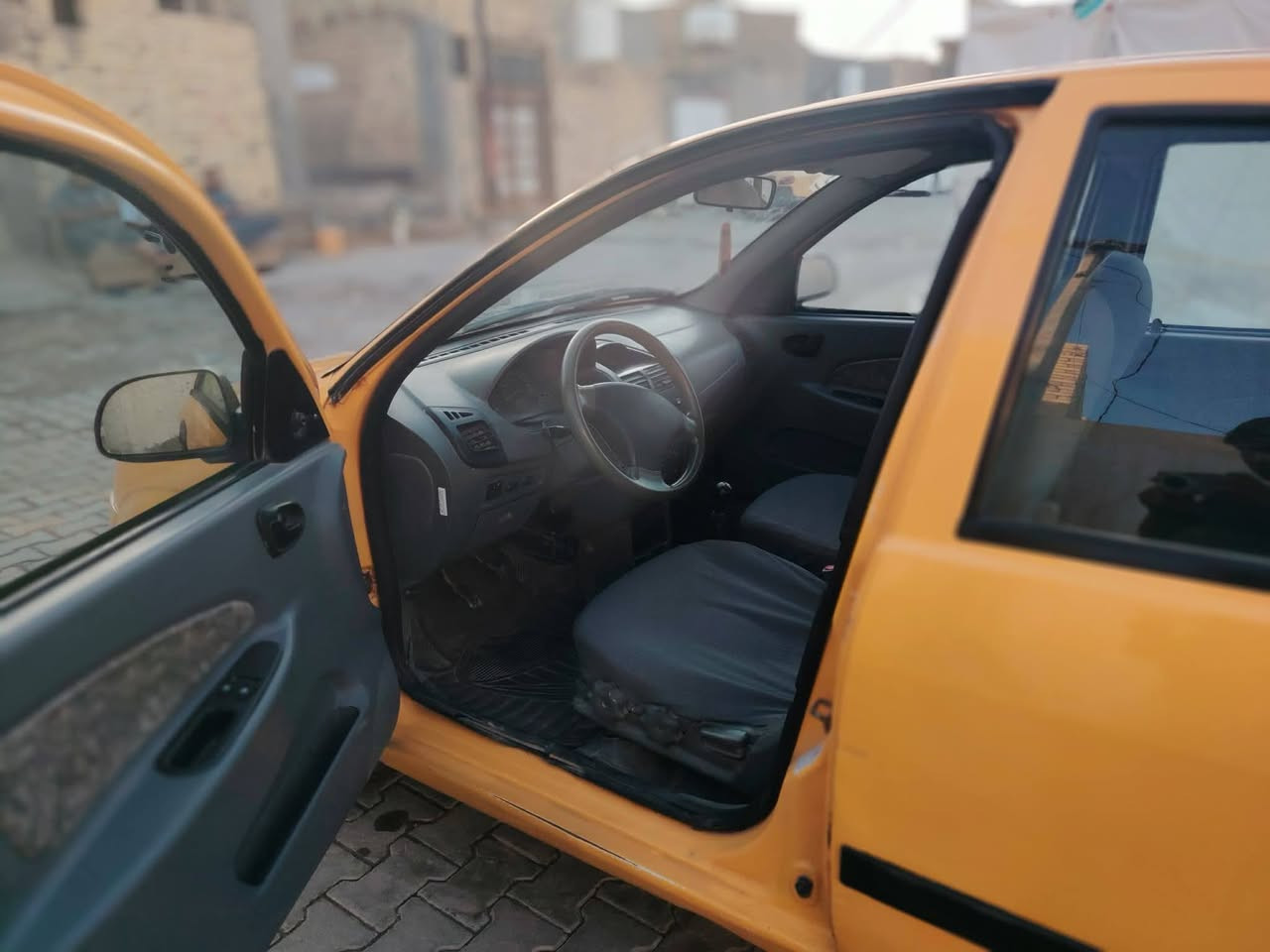سلام عليكم سياره طيبه موديل 16بيهه جاملخ مال سايق سعر 30وبيهه مجال رقم ***********
