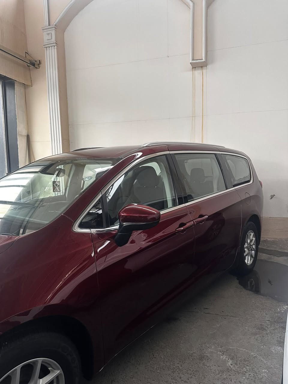 السلام عليكم
للبيع باسفيكا 
موديل 2017
أمريكي سيارة بدون حادث بدون صبغ حتى ايرباك ما طاك فيها 
حادثها فقط دعاميه اماميه
السعر 165
***********
