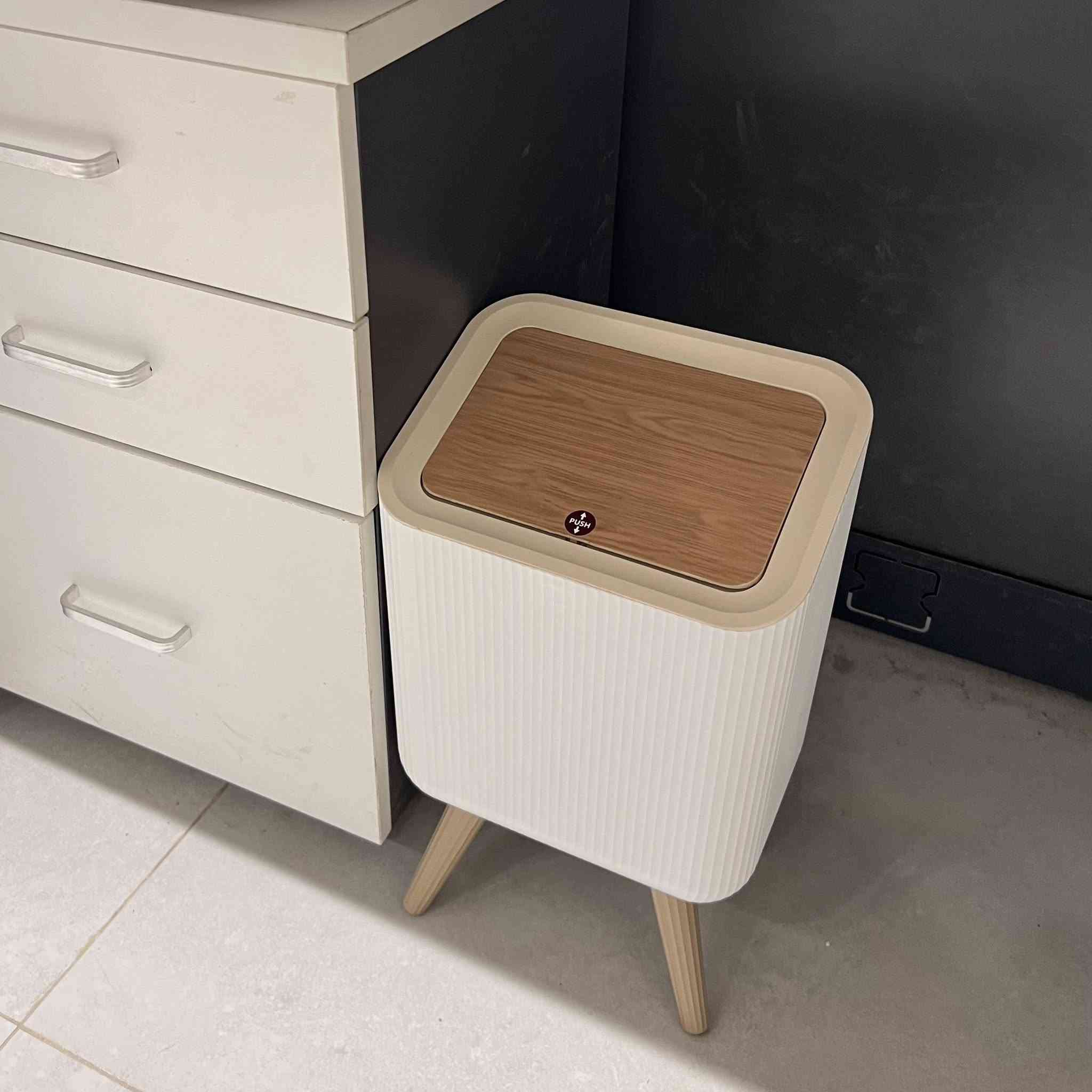 سلة نفايات بشكل عصري تنفتح على اللمس


**إذا كنت صاحب هذا الإعلان وتريد حذفه لأي سبب، رجاءا أرسل رسالة إلى الدعم الفني**