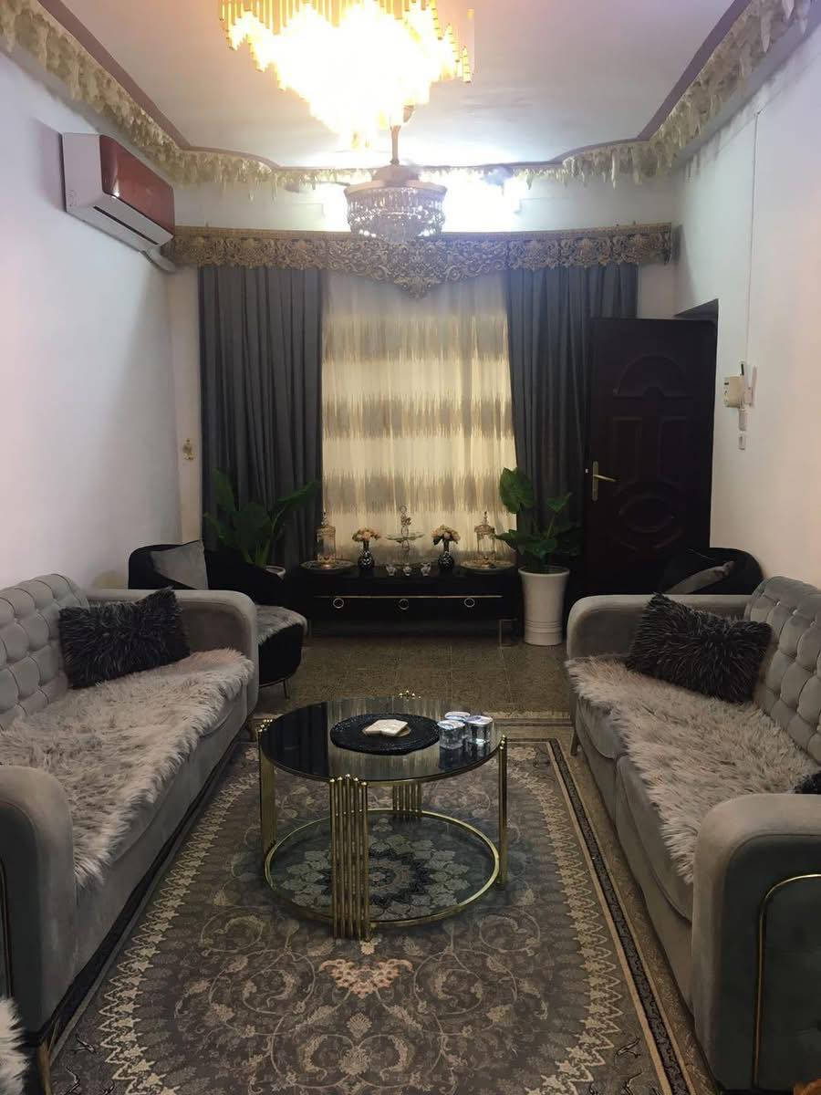 (1673)
دار للبيع 200 متر طابقين طابو صرف موقع مميز جداً على شارع عريض 

محتويات البيت/ 3 غرف نوم و هول و استقبال و مطبخ و صحيات و كراج 

الموقع/ حي الخضراء مقابل انشائيات ايمان 

السعر/ اضغط الرابط 
https://t.me/AlFayslrealestate***********/3045

__________________________

للاستفسار مراسله الصفحة على 
الرسائل الخاصه 

‌‎او الاتصال بالارقام⬇️📞 
***********
***********

او زيارة ⬇️⬇️⬇️

(( مكتب الفيصل))

📍 كركوك/ نهاية شارع القدس /
(مجمع فلوريا) قرب من مصرف اهلي العراقي 

او 
مشاهده صفحات المكتب على 

(فيسبوك) https://www.facebook.com/profile.php?id=100066592845440&mibextid=LQQJ4d

(تلكرام) https://t.me/AlFayslrealestate***********

(انستكرام) https://instagram.com/al_faisal.iq

 ___
‌‎🏡 الفيصل للعقار_AL FAYSAL 🏡
‏AL-FAYSAL (Real estate & Contracts)

* نستقبل جميع عروضاتكم السكنية 🏠 والتجارية 🏡 بكافة مناطق كركوك
