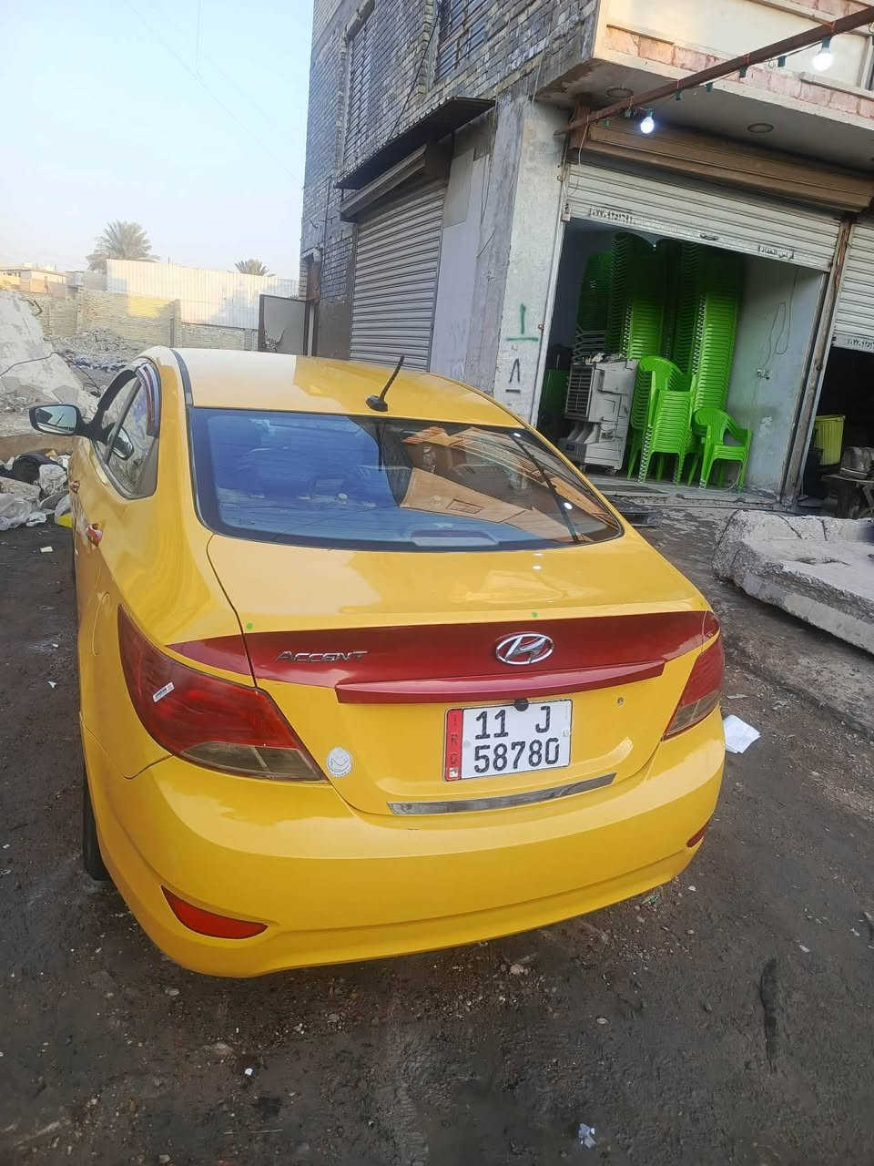 السلام عليكم اكسنت 2014مكينه 1600السيارة حادثه جاملغ وبنيد بدون دواخل وارد أمريكي السعر 90 وبيهه مجال رقم الهاتف ***********
