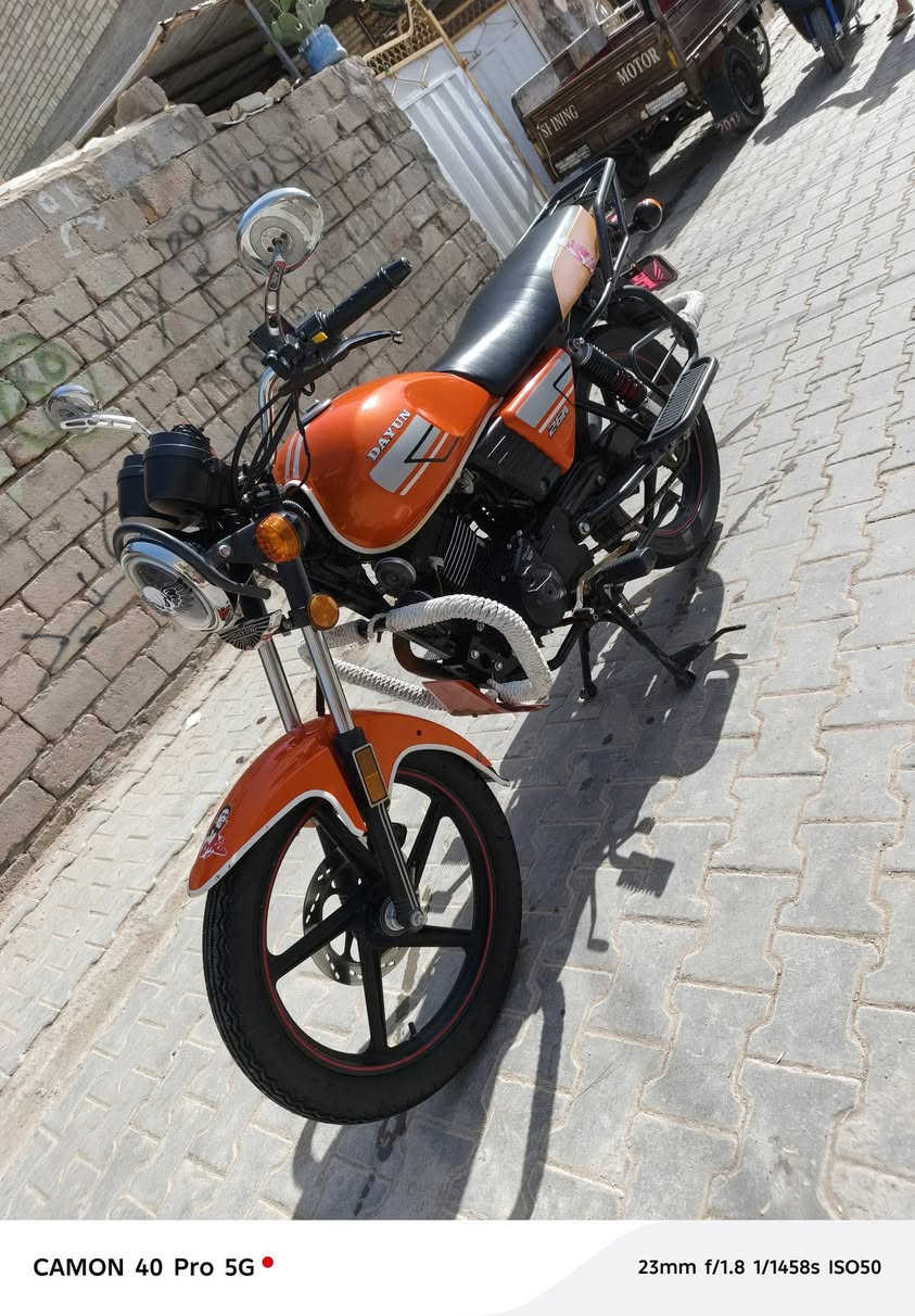 السلام عليكم دراجة للبيع دايون نفخ  مديل 22جديده كهربائية شغاله نكره سلف جاهزه من كلشي مكان كربلاء طويريج رقم الهاتف ***********...***********
