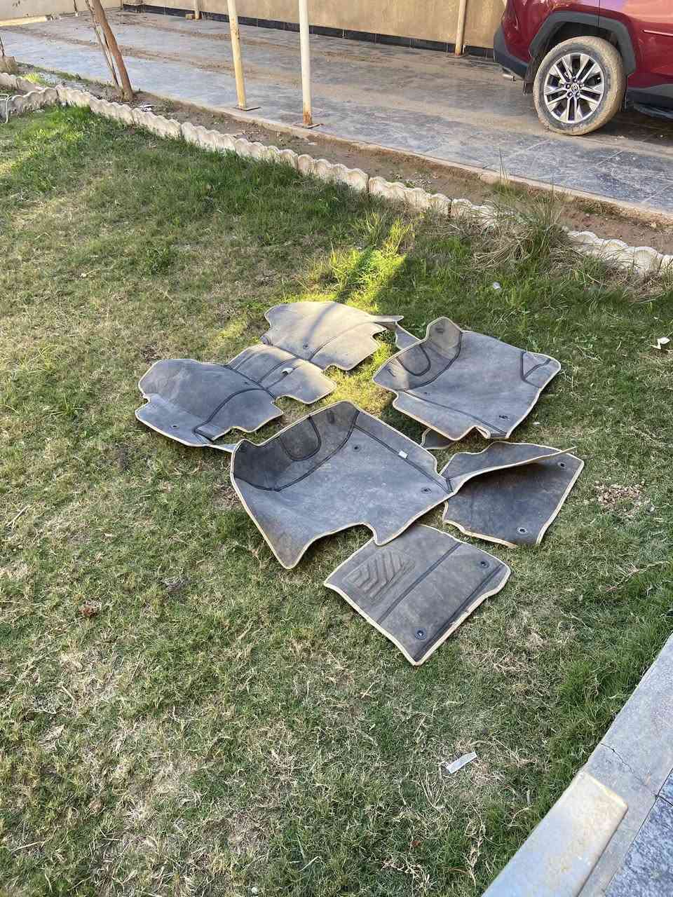 السلام عليكم
ارضيات لاندگروز البلادي ؛ يرهم اعتقد على الموديلات من 2008 الى 2021
مستعمل نظيف ؛ ممكن الارسال لجميع المحافظات..
☎️ ***********
السعر: 60 الف
