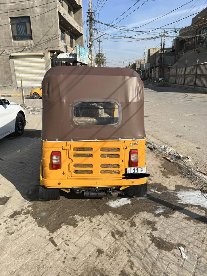 تكتك للبيع موديل 2019شهر 10مصبوغة عام مثل ماموضحة كدامك المكينة خير من الله ناعمة تكتك بيهة الماشة عوجة يرادلهة تبديل رقم انكليزي والسنوية بسمي السعر 6و250وبيهة مجال العنوان بغداد الزعفرانية شارع المعهد ***********
