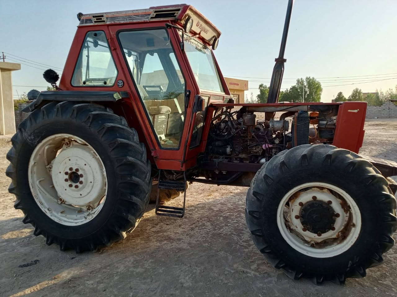 سلا عليكم مكينه فيات لبيع حجم 110 اوربي تكمه عريضه اكسن بارز والباقي تصل وتدل
***********   ***********
