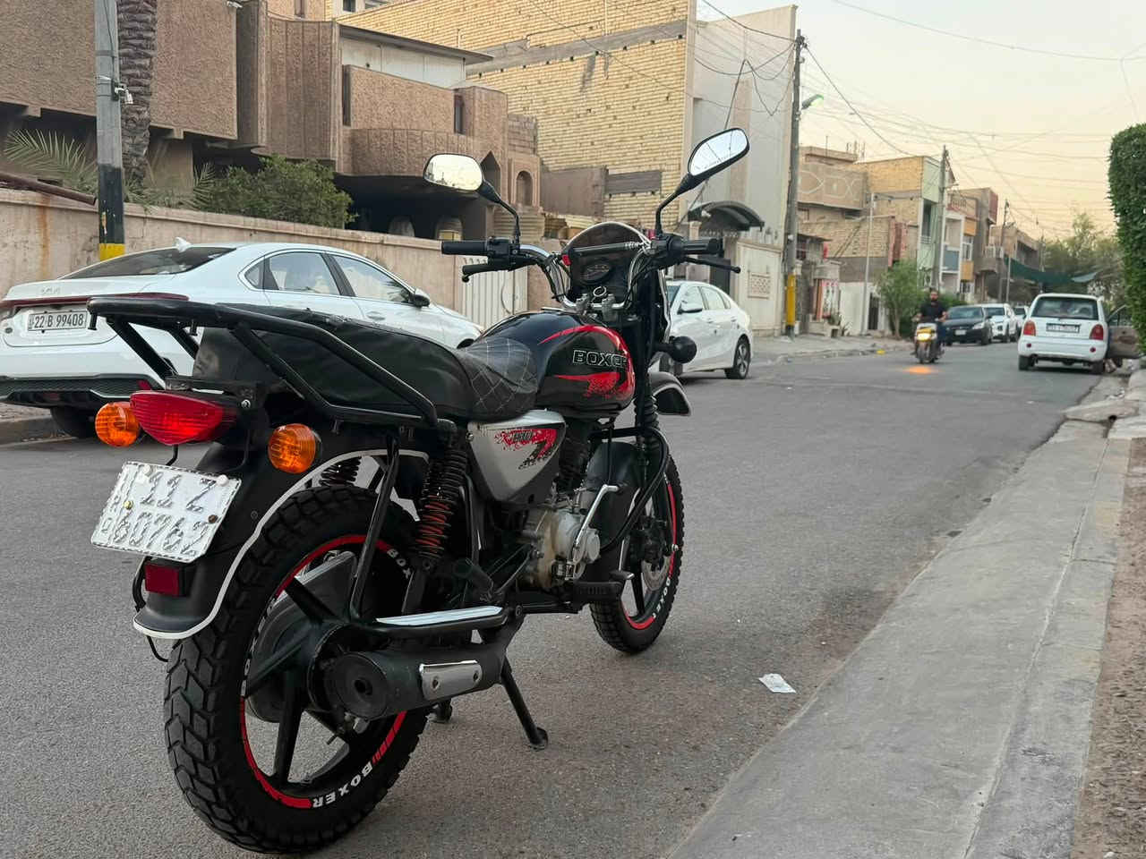 السلام عليكم بوكسر موديل 23 نزول 24 شهر 12مرقمً لوحه وسنويه إنكليزي تحويل ثاني يوم ماشيه 24 الف حقيقي مكفوله كفاله عامه مكاني الحريه
***********
